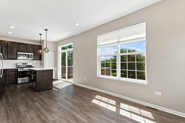 Building Photo - 24919 McCormick Way