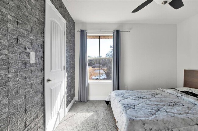 Building Photo - 6551 Addison Wds Dr