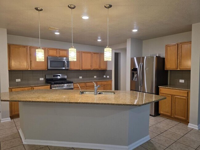Building Photo - 25335 Briscoe Village Dr
