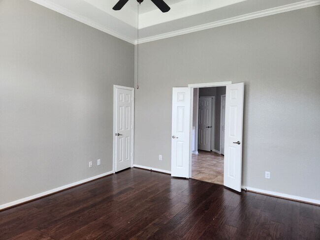 Building Photo - 20676 Oakhurst Meadows Dr