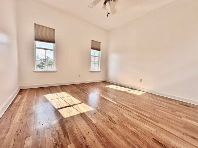 Building Photo - Live Near the Water – 3-Bedroom Home with ...