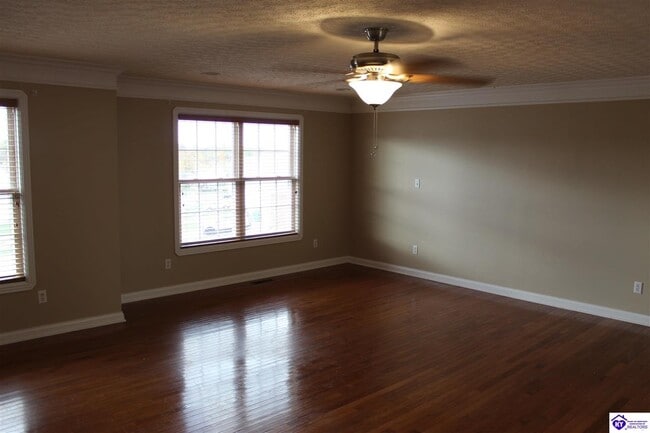 Building Photo - 113 Sugar Hill Dr