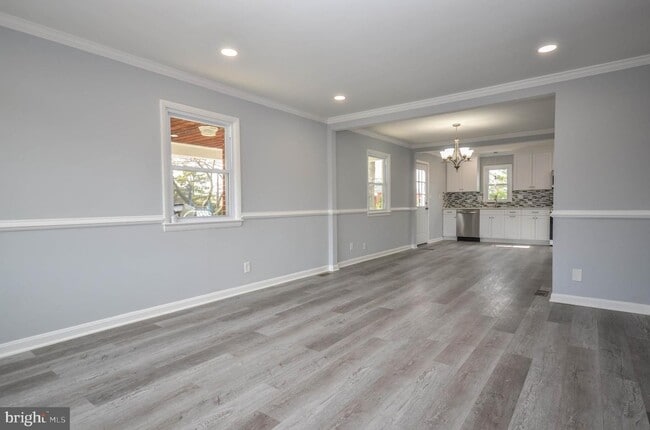 Building Photo - 7582 Annapolis Rd