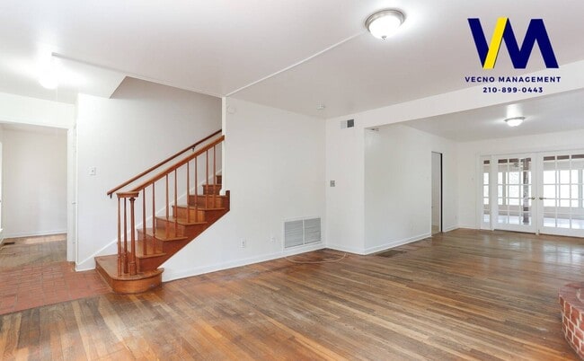 Building Photo - 17685 Morningside Dr