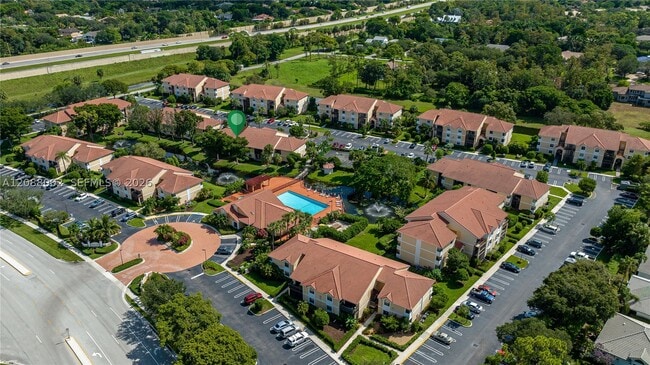 Building Photo - 5741 Riverside Dr