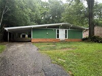 Building Photo - 1357 Glenn St
