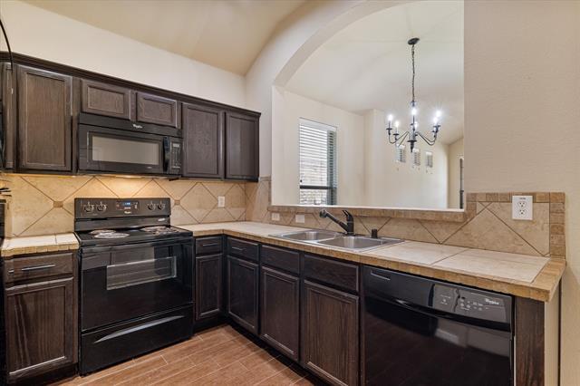 Building Photo - 345 Orbit Dr