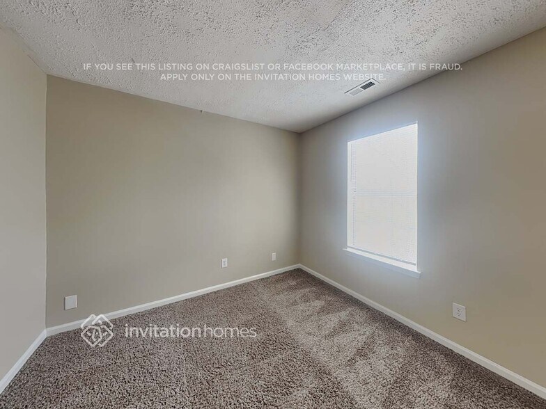 Building Photo - 9645 Melanie Thompson Dr