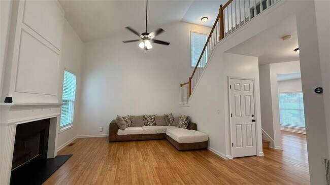 Building Photo - 137 Daisy Meadow Trail