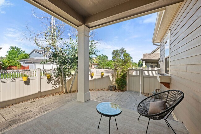 Building Photo - 742 Meadowlark Ln