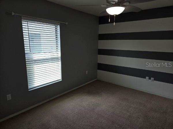Building Photo - 2235 Lakeridge Dr