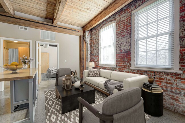 Interior Photo - Harding Street Lofts