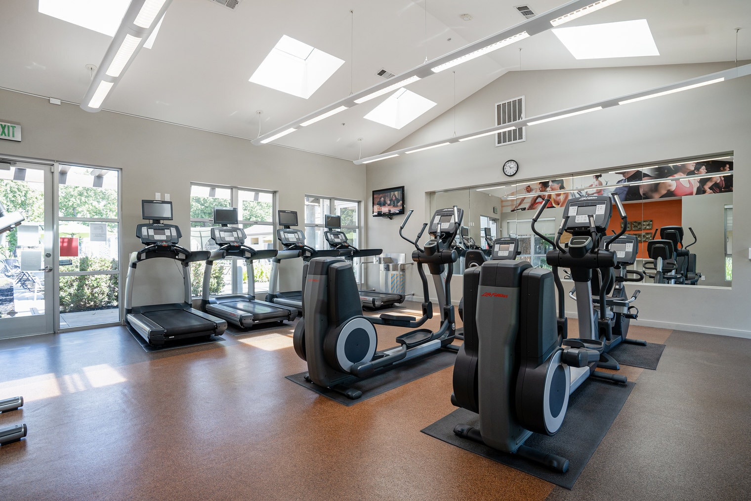 Building Photo - 231 Woodcreek Common