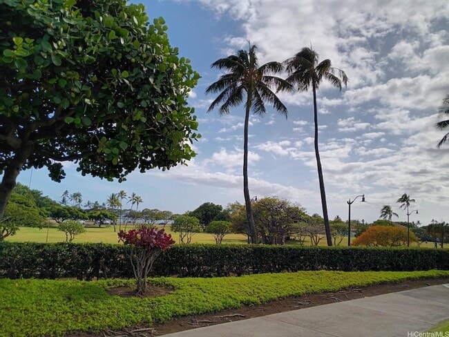 Building Photo - 1350 Ala Moana Blvd