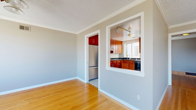 Building Photo - 4453 24th St