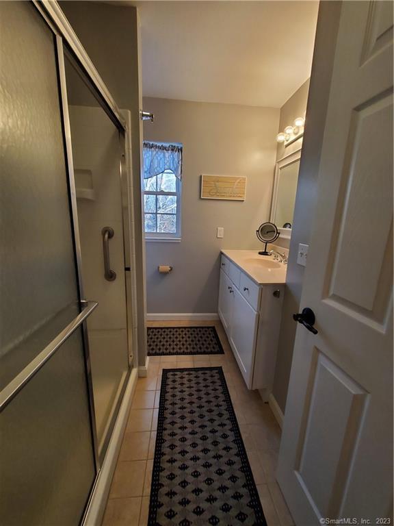 Building Photo - 33 Chapman Rd