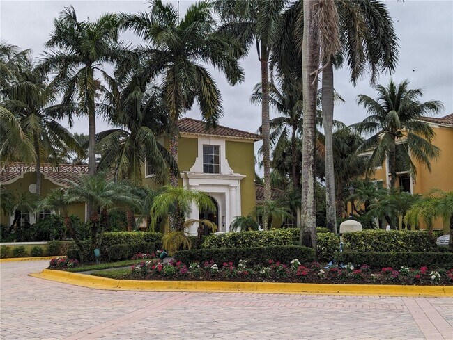 Building Photo - 2160 E Preserve Way