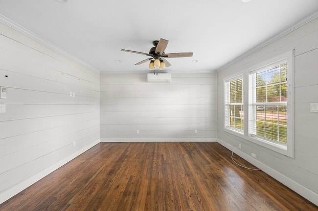 Building Photo - 1036 Jackson St