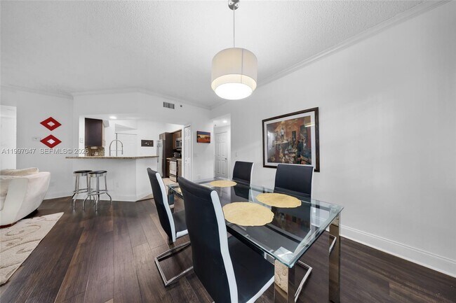 Building Photo - 3245 NE 184th St