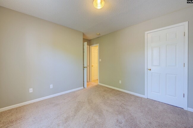 Building Photo - 229 Deer Hound Trail