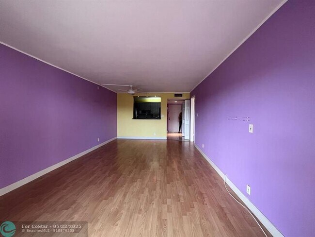 Building Photo - 9355 SW 8th St