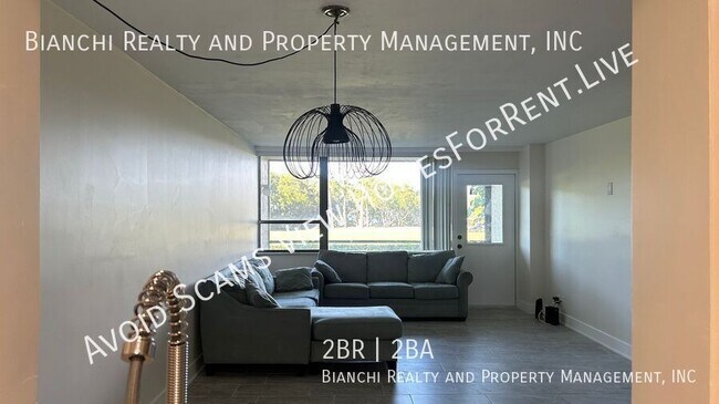 Building Photo - 2618 Cove Cay Dr