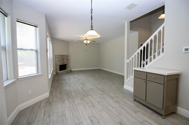 Building Photo - 5503 Medallion Pointe Ct