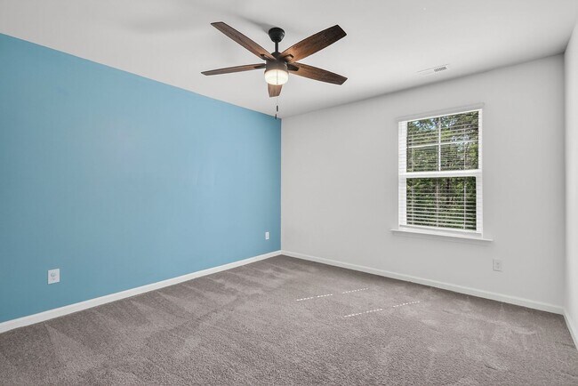 Building Photo - Coastal Living in The Preserve at Tidewater