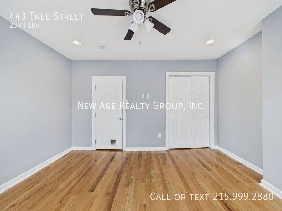 Building Photo - 443 Tree St