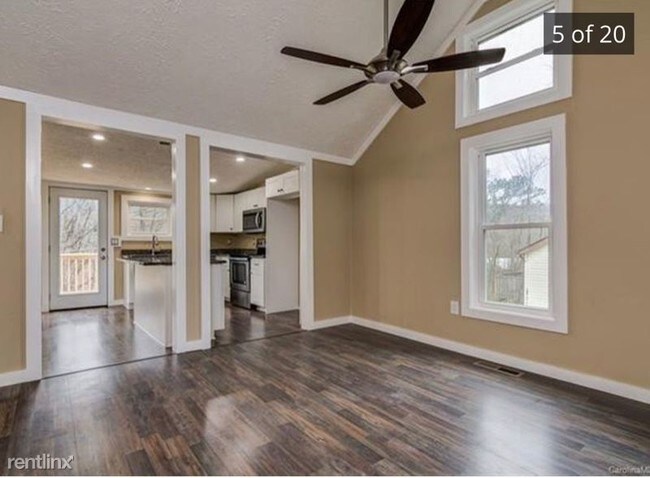Primary Photo - 2 br, 1 bath House - 335 Old Toll Cir
