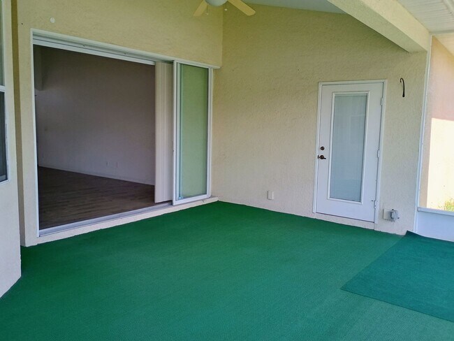 Building Photo - ??????Rent Lowered $ 1,900.00