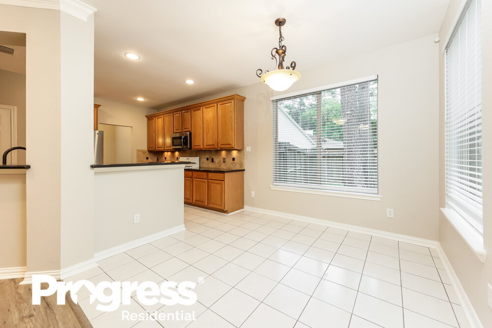 Building Photo - 8835 Vista Springs Dr