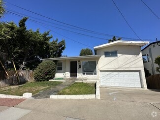 Building Photo - Rooms for rent in San Diego homes near San...