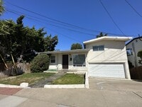 Building Photo - Rooms for rent in San Diego homes near San...