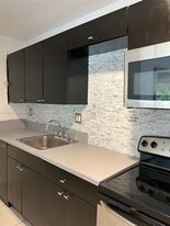Building Photo - 4200 NW 79th Ave