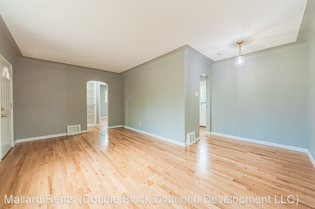 Building Photo - 4 br, 2 bath House - 2976 Olive St