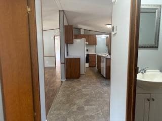 Building Photo - 252 Canton Church Rd