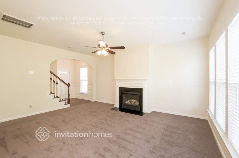 Building Photo - 1217 Hammond Dr