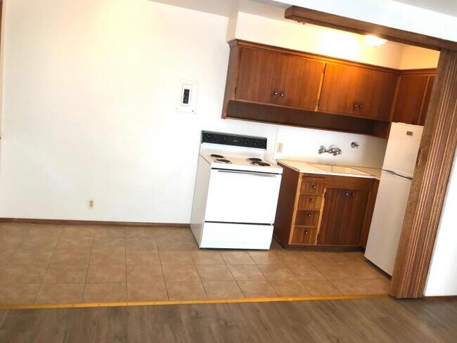 Building Photo - 1 bedroom in Seattle WA 98119