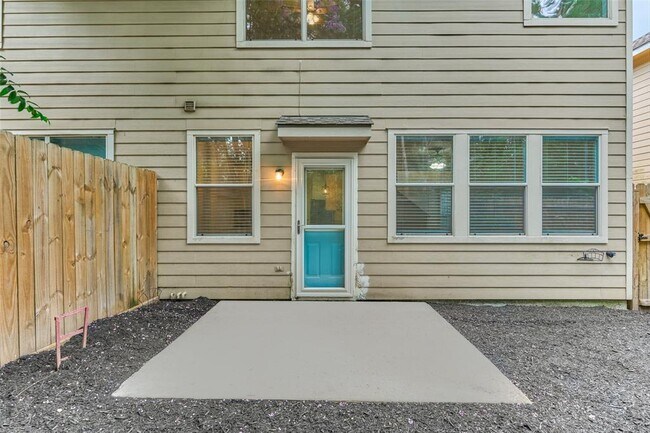 Building Photo - 218 W Stedhill Loop