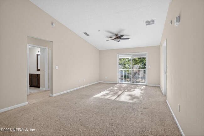 Building Photo - 7028 Deer Lodge Cir
