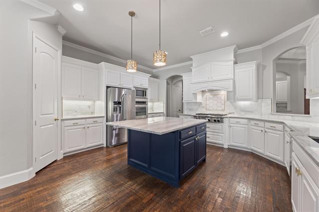 Building Photo - 981 Deer Run Ln