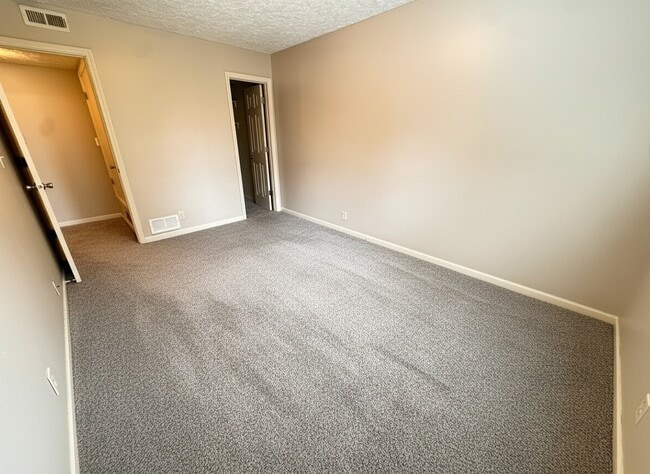 Building Photo - 1518 D St