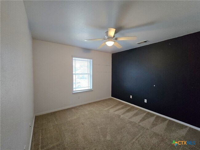 Building Photo - 1518 Indian Camp Trail