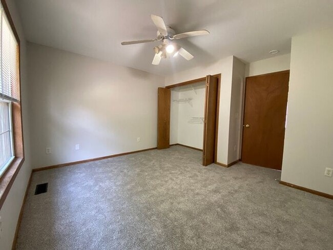 Building Photo - $2,100 | 3 Bedroom, 2 Bathroom Townhouse | NO PETS | Available for August 1st, 2026 Move In!