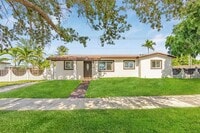 Building Photo - 2901 SW 92nd Ave