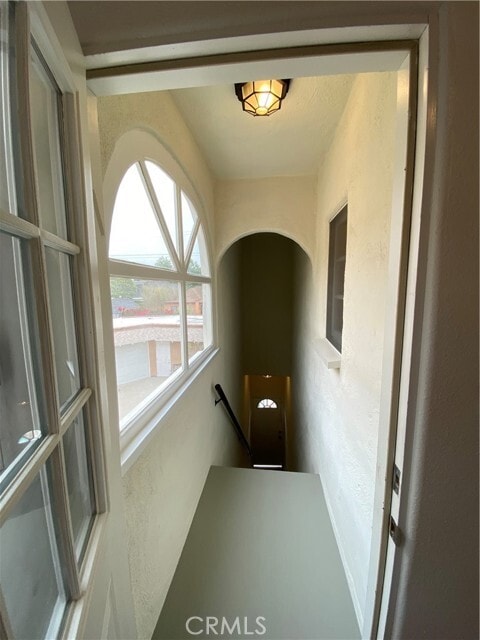 Building Photo - 1028 S Crescent Heights Blvd