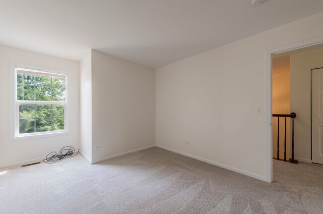 Building Photo - 1226 Bradley Cir