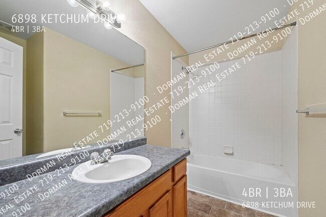 Building Photo - 6898 Ketchum Dr