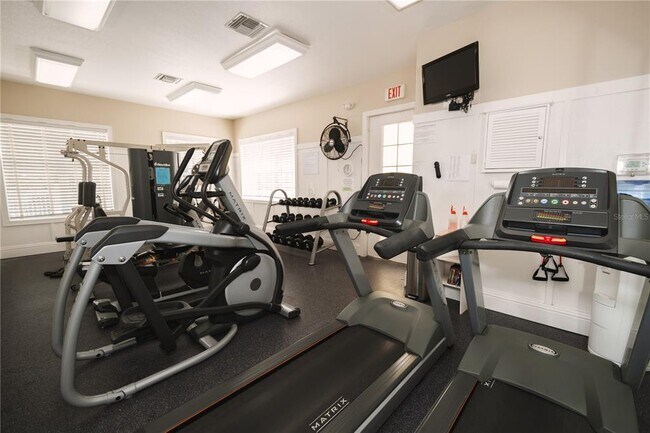 Building Photo - 5546 Whitehead St